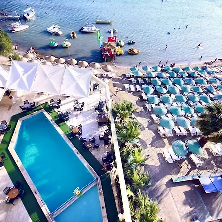 Ξενοδοχείο Tuntas Altinkum 3*