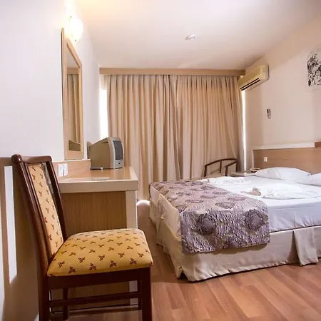 Tuntas Altinkum Hotel 3*