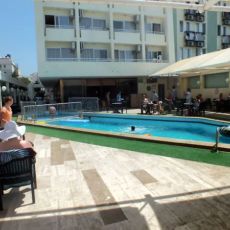 Tuntas Altinkum Hotell 3*