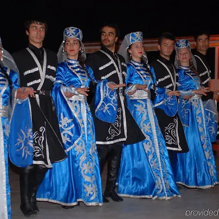 Tuntas Altinkum Otel