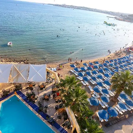 מלון Tuntas Altinkum 3*