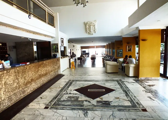 Tuntas Altinkum Hotel